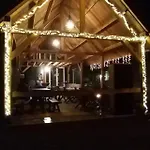 Au Bord De L'eau 4*