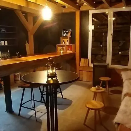 Au Bord De L'eau 4*